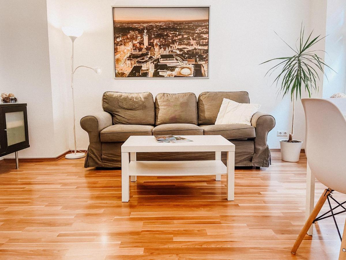 Gemuetliche Fewo Mit Balkon Leipzig Extérieur photo